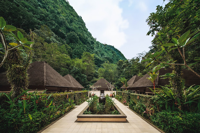 [Image: The-Banjaran-Hotsprings-Retreat.jpg]